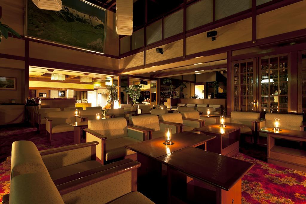 Okada Ryokan Warakutei Takayama  Bagian luar foto