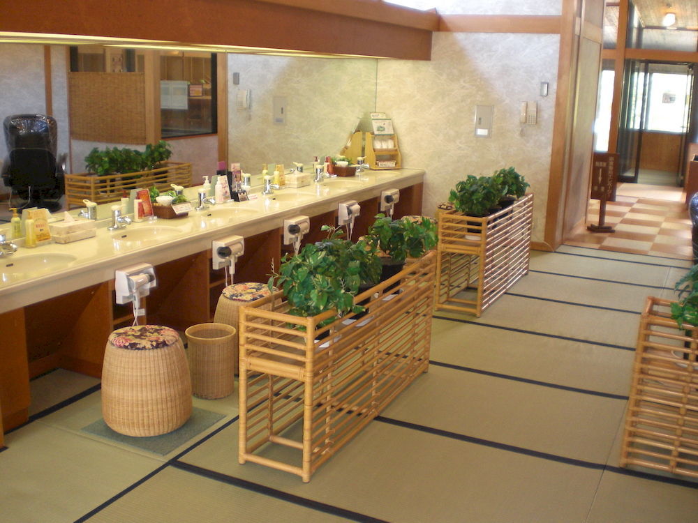 Okada Ryokan Warakutei Takayama  Bagian luar foto